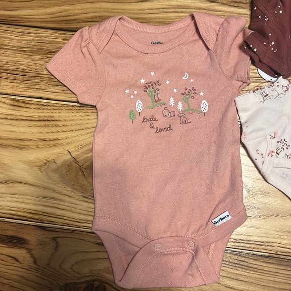 NWOT Newborn Girls Clothes - Picture 7 of 9